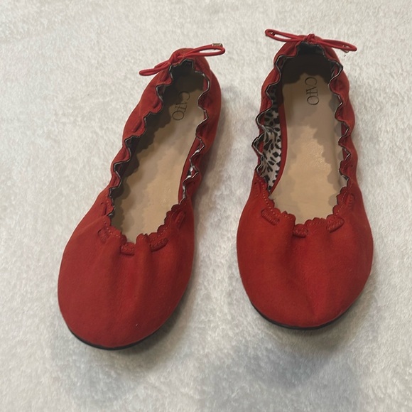 Womans Red Flats - Picture 1 of 5